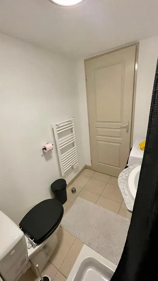 Addis 2 Apartment Salon-de-Provence 0*,  France