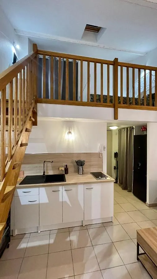 Addis 2 Appartement Salon-de-Provence